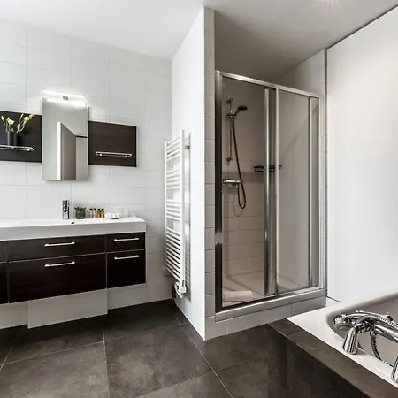 Amazing 4bedrooms Champs Elysees アパート パリ