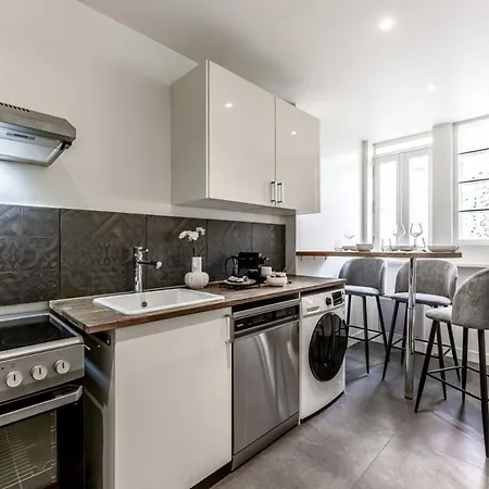 Amazing 4bedrooms Champs Elysees Apartamento
