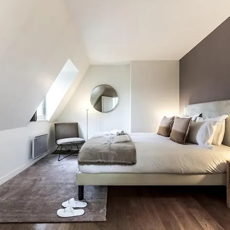 Amazing 4bedrooms Champs Elysees Apartamento *